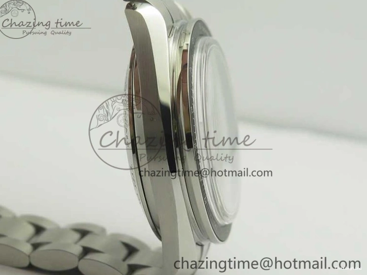 1227 Lightweight Speedmaster SS Snoopy OMF Best Edition White Dial on SS Bracelet Manual Winding Chrono Movement 7992